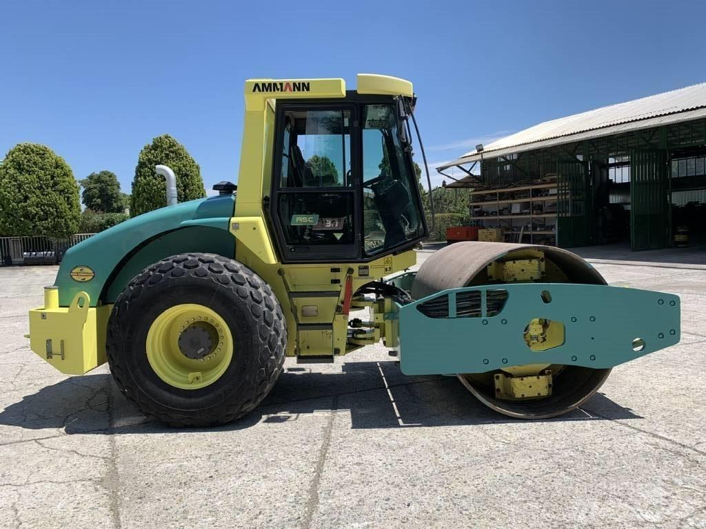 Ammann ASC 130 D Vienvalča grunts veltņi