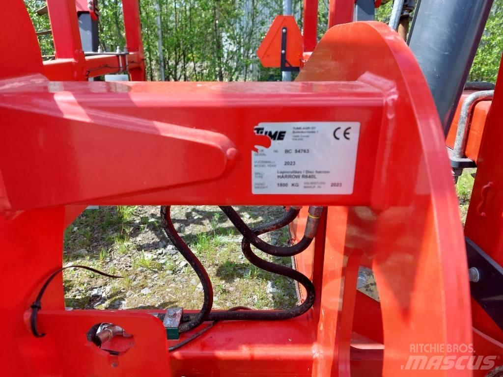 Tume R 640L Ecēšas