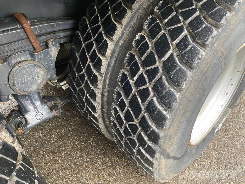 Iveco AD 410 T51 Pašizgāzējs