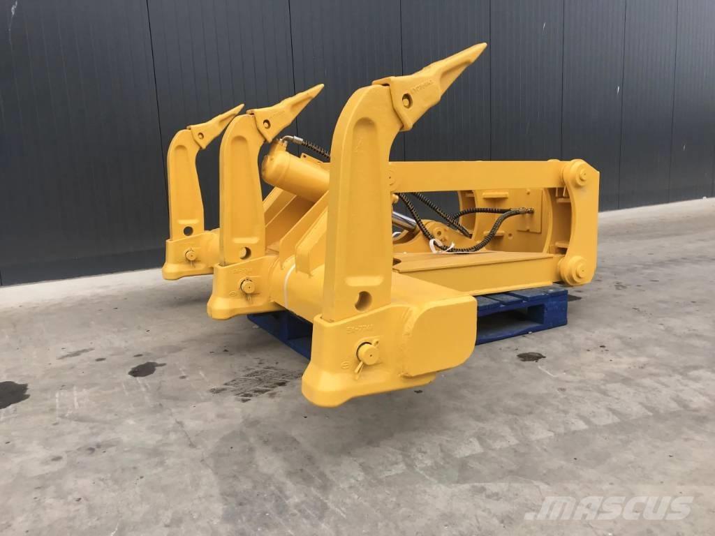 Komatsu D65 Skarifikatori