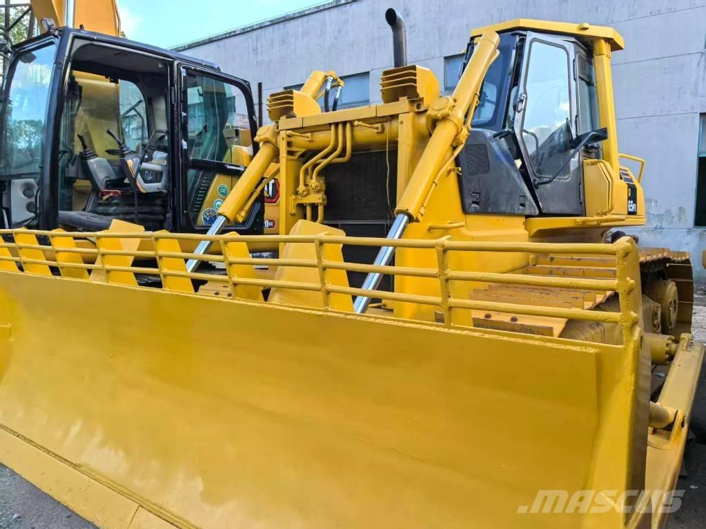 Komatsu D 65 PX-12 Kāpurķēžu buldozeri