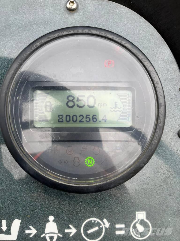 Mecalac TA 9 Mini pašizgāzēji