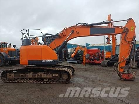 Doosan DX 235 LCR-5 Kāpurķēžu ekskavatori