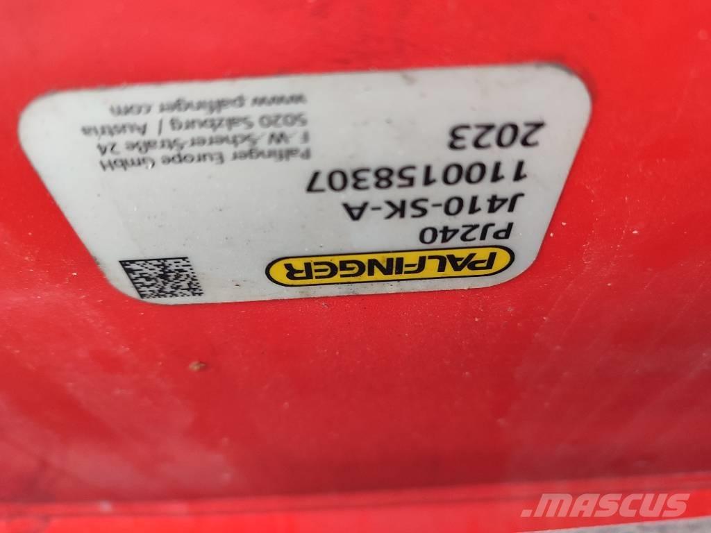 Palfinger PJ 240 Pacēlāju/krānu aprīkojums