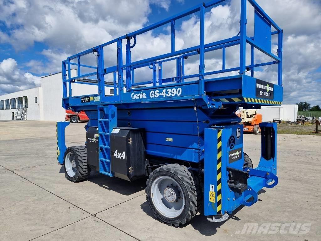 Genie GS 4390  RZ111 Šķerveida pacēlāji