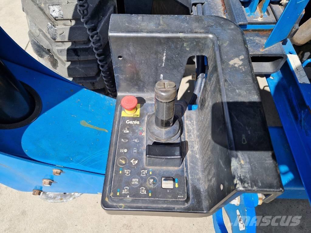 Genie GS 4390  RZ111 Šķerveida pacēlāji