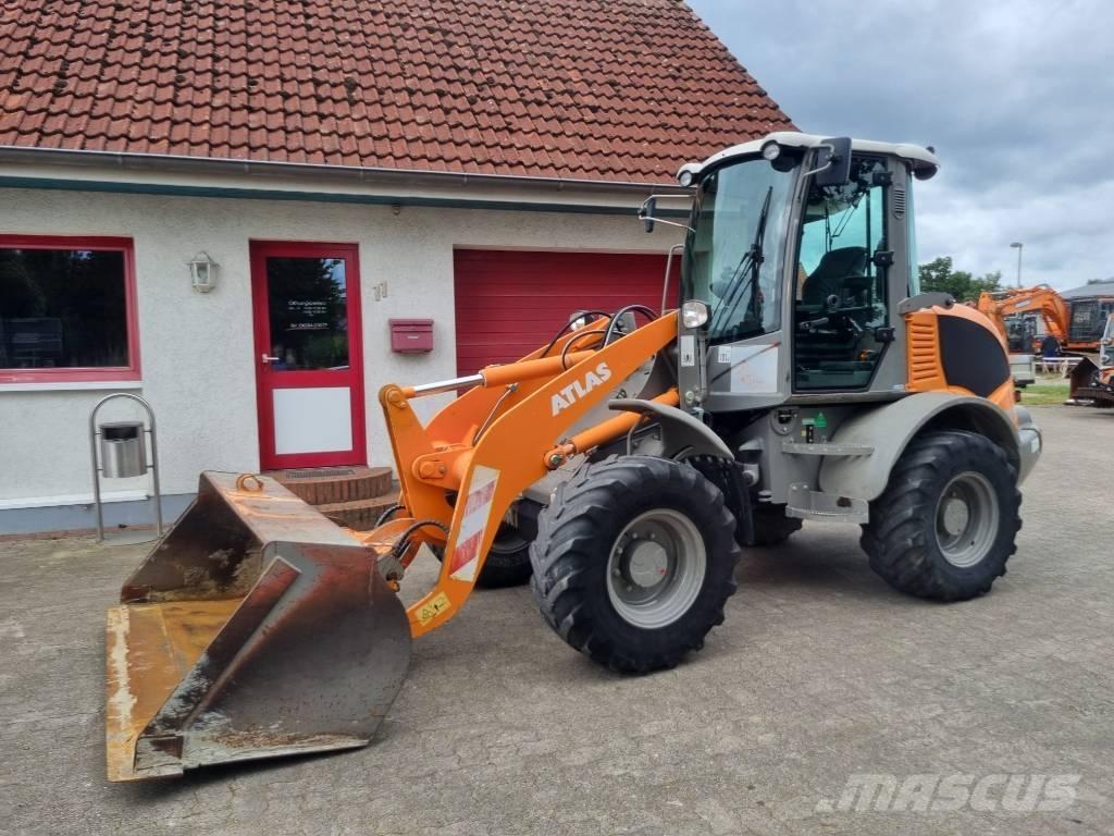 Atlas AR 80 Iekrāvēji uz riteņiem