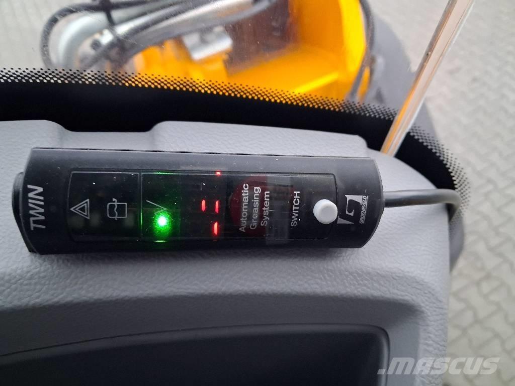 JCB 435 S WLS Iekrāvēji uz riteņiem