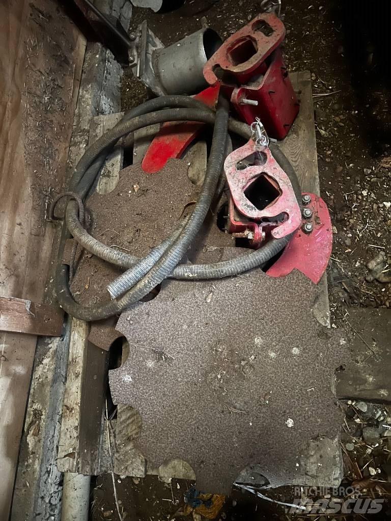 Horsch Mono 4 TG Piekabināmie arkli