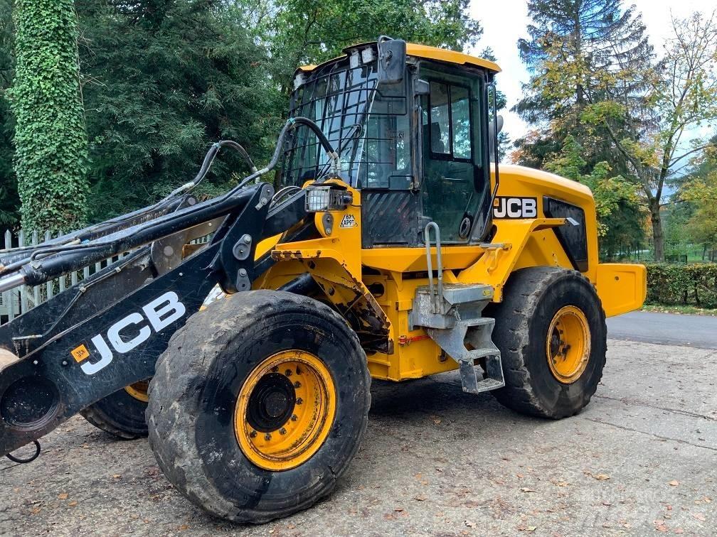 JCB 437 HT Iekrāvēji uz riteņiem
