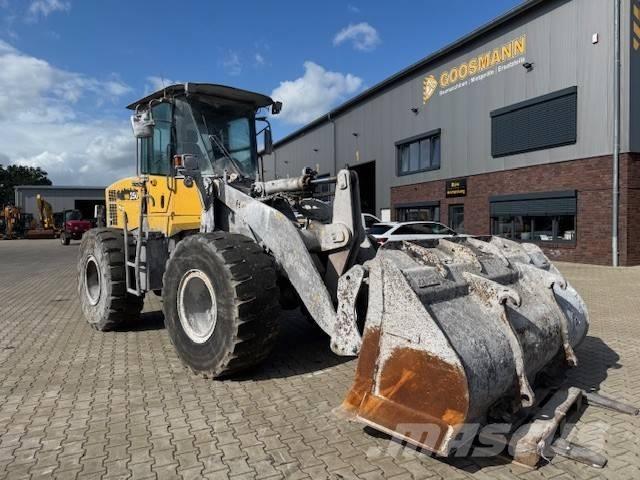 Komatsu WA 250-5 Iekrāvēji uz riteņiem
