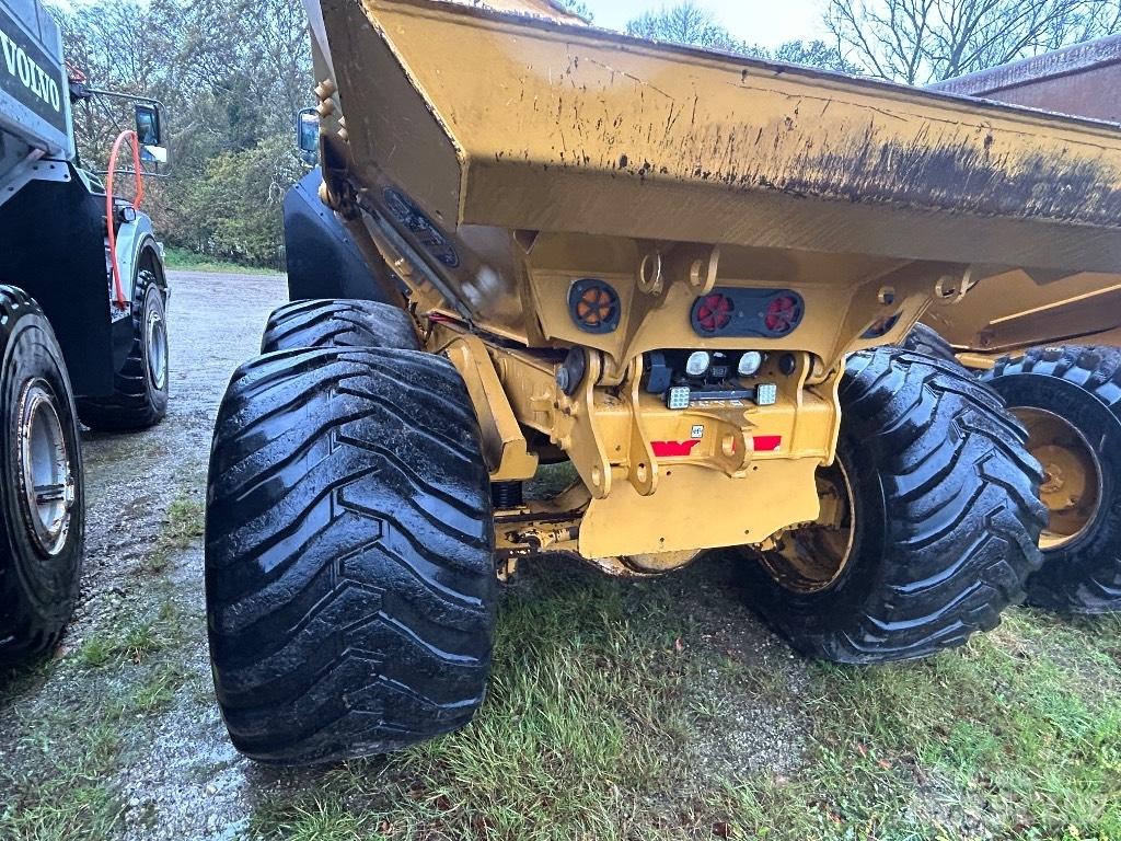 Bell B20E Karjeras kravas automašīnas