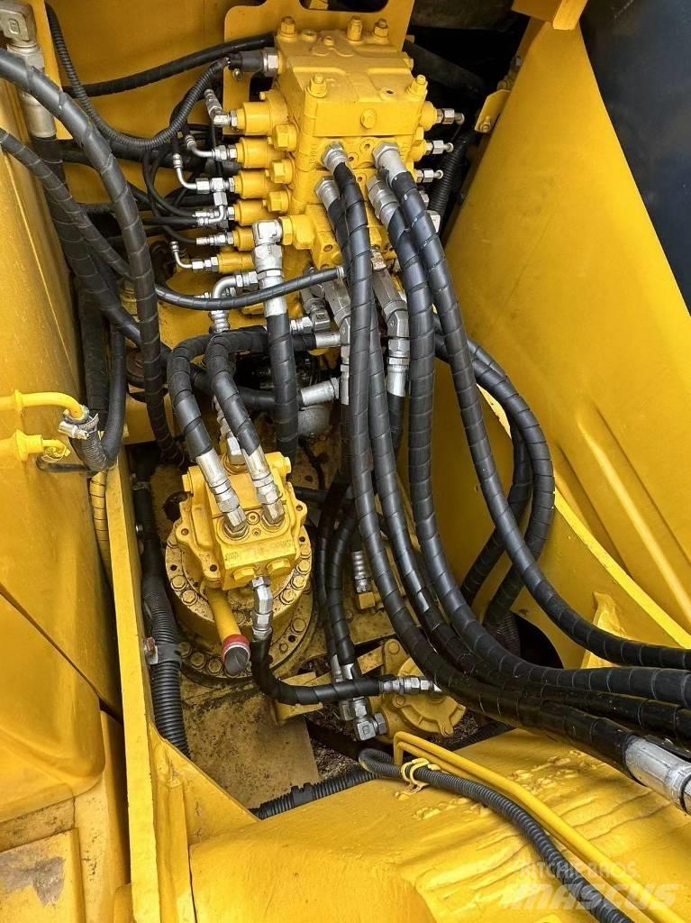 Komatsu PC 130 Kāpurķēžu ekskavatori