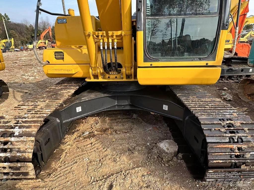 Komatsu PC 130 Kāpurķēžu ekskavatori
