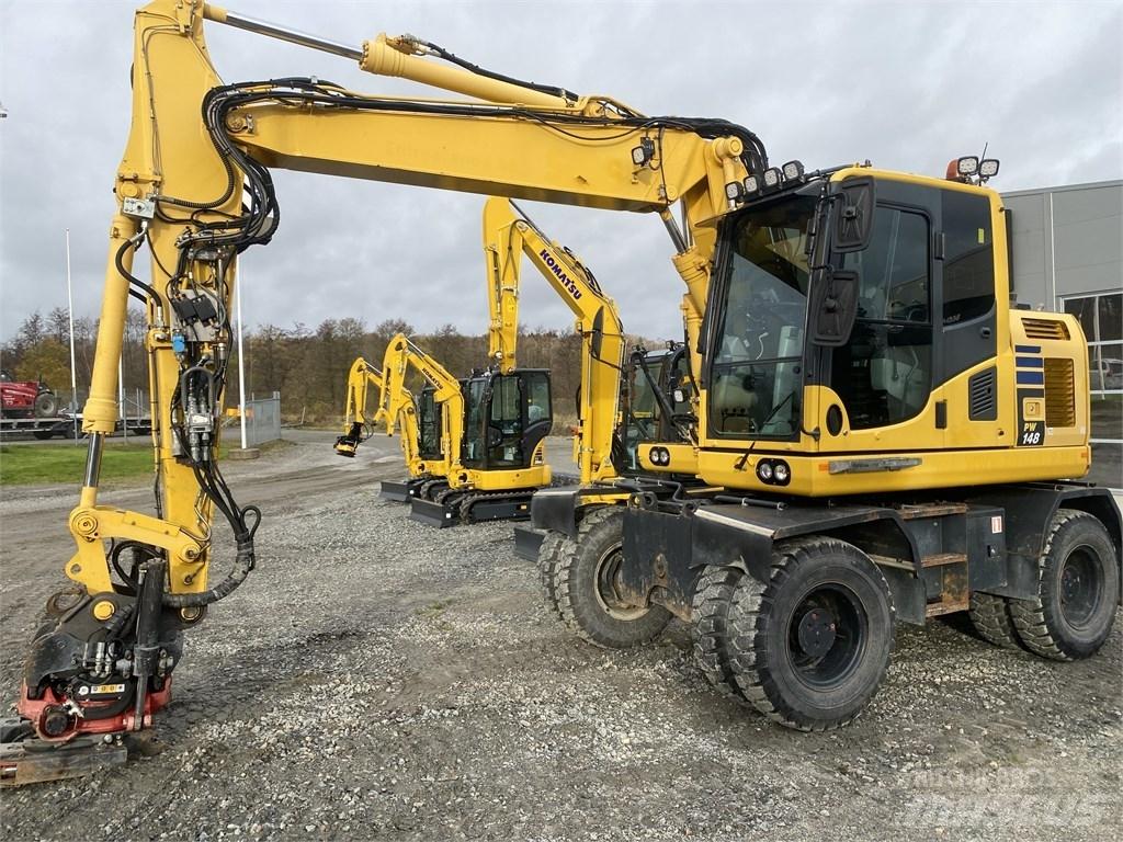 Komatsu PW148-10 Ekskavatori uz riteņiem