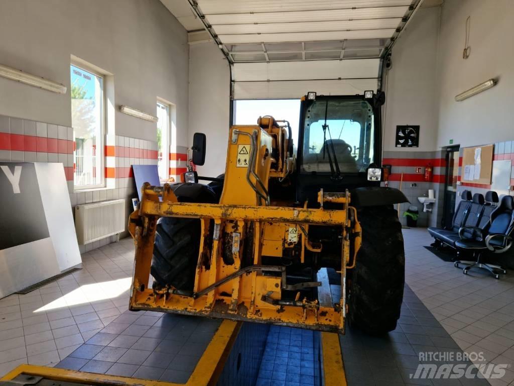 JCB 535-95 Agri Teleskopiskie manipulatori