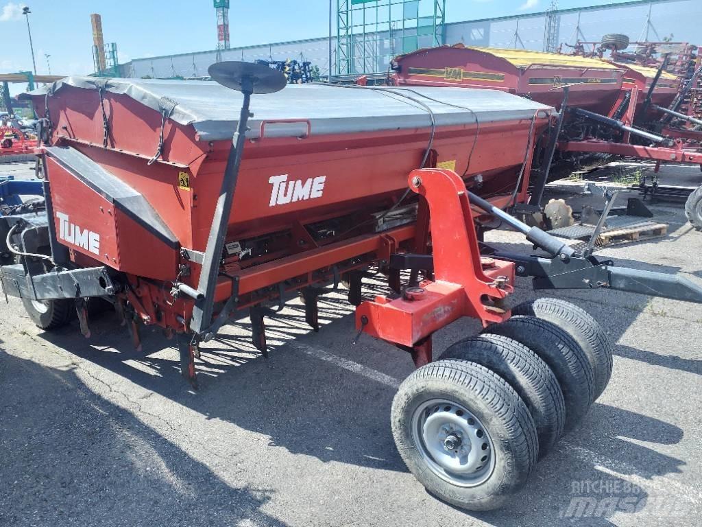 Tume HKL 4000 JC Kombinētās sējmašīnas