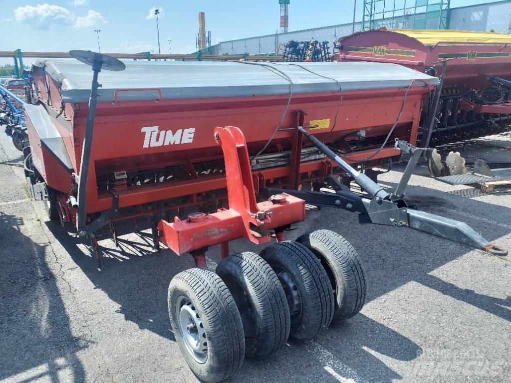 Tume HKL 4000 JC Kombinētās sējmašīnas