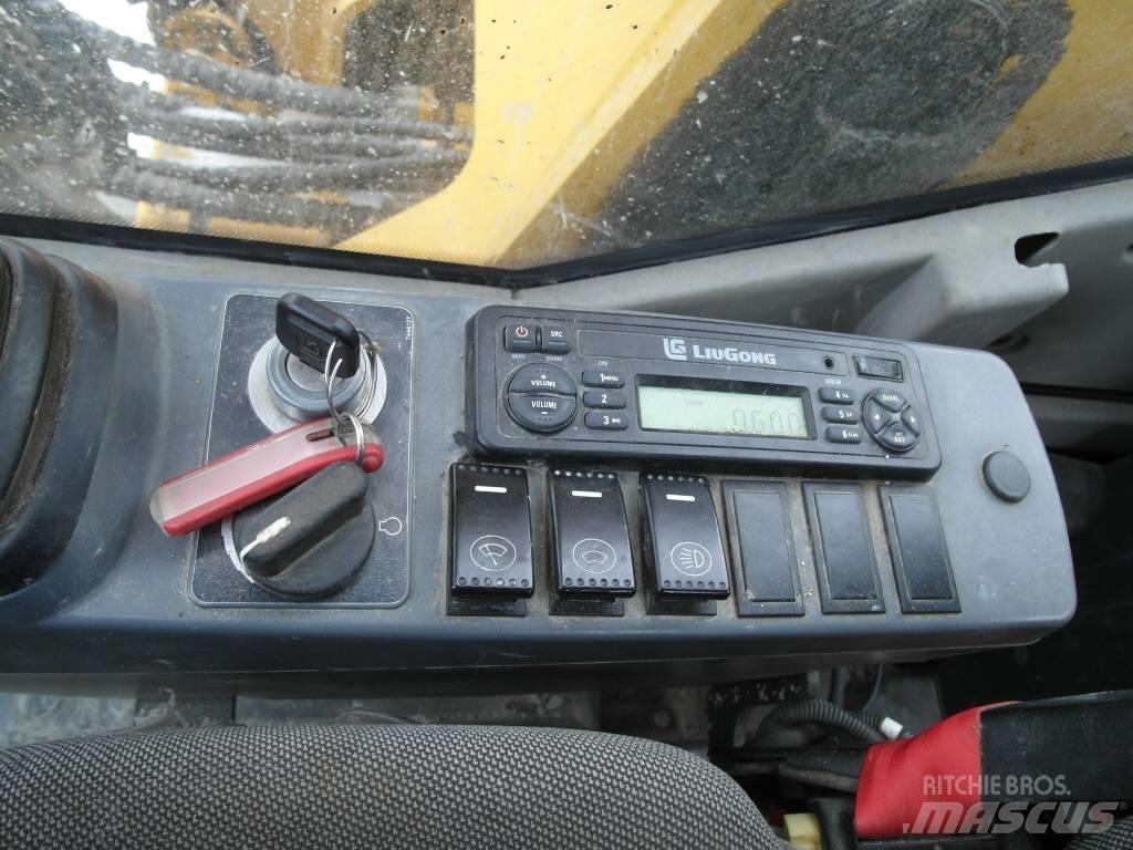 LiuGong CLG 922 E Kāpurķēžu ekskavatori