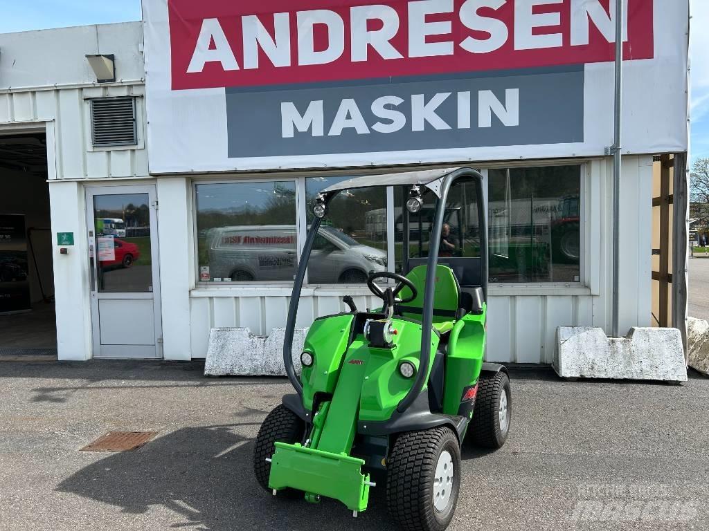 Avant 225 Lietoti riteņu kompaktiekrāvēji