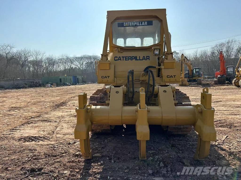 CAT D8K Kāpurķēžu buldozeri
