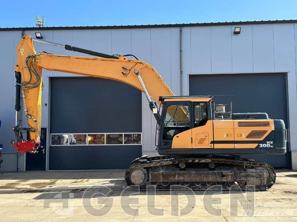 Hyundai HX300NL Kāpurķēžu ekskavatori