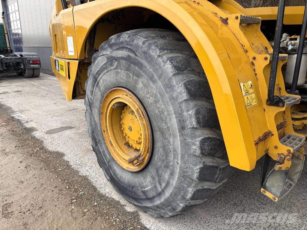 CAT 745 C Artikulētie pašizgāzēji