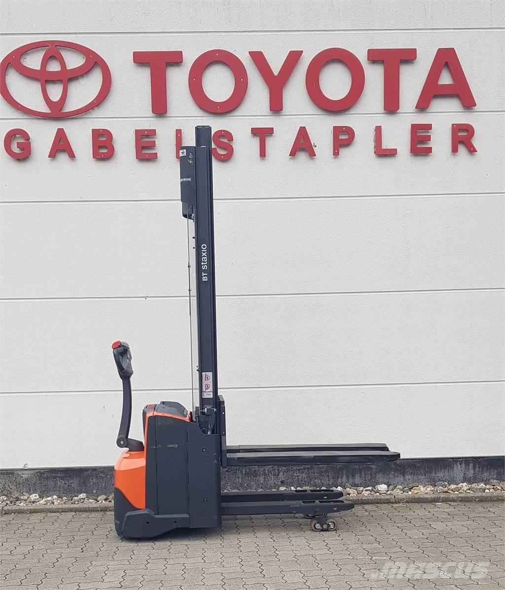 Toyota SWE120L Krautnētāji
