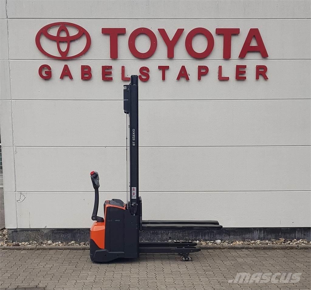 Toyota SWE120L Pašgājēji krautnētāji