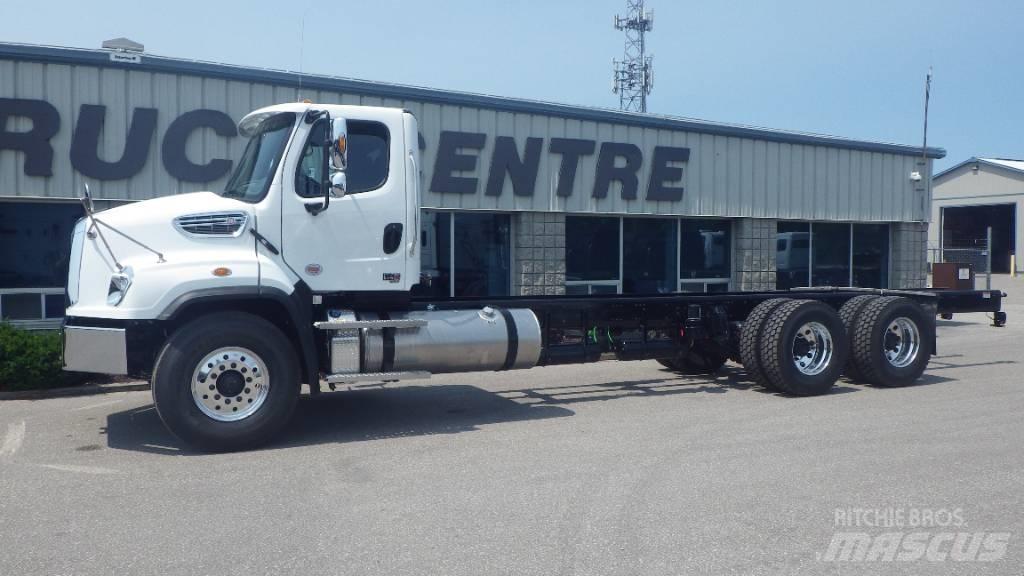 Freightliner 114 SD Šasija ar kabīni