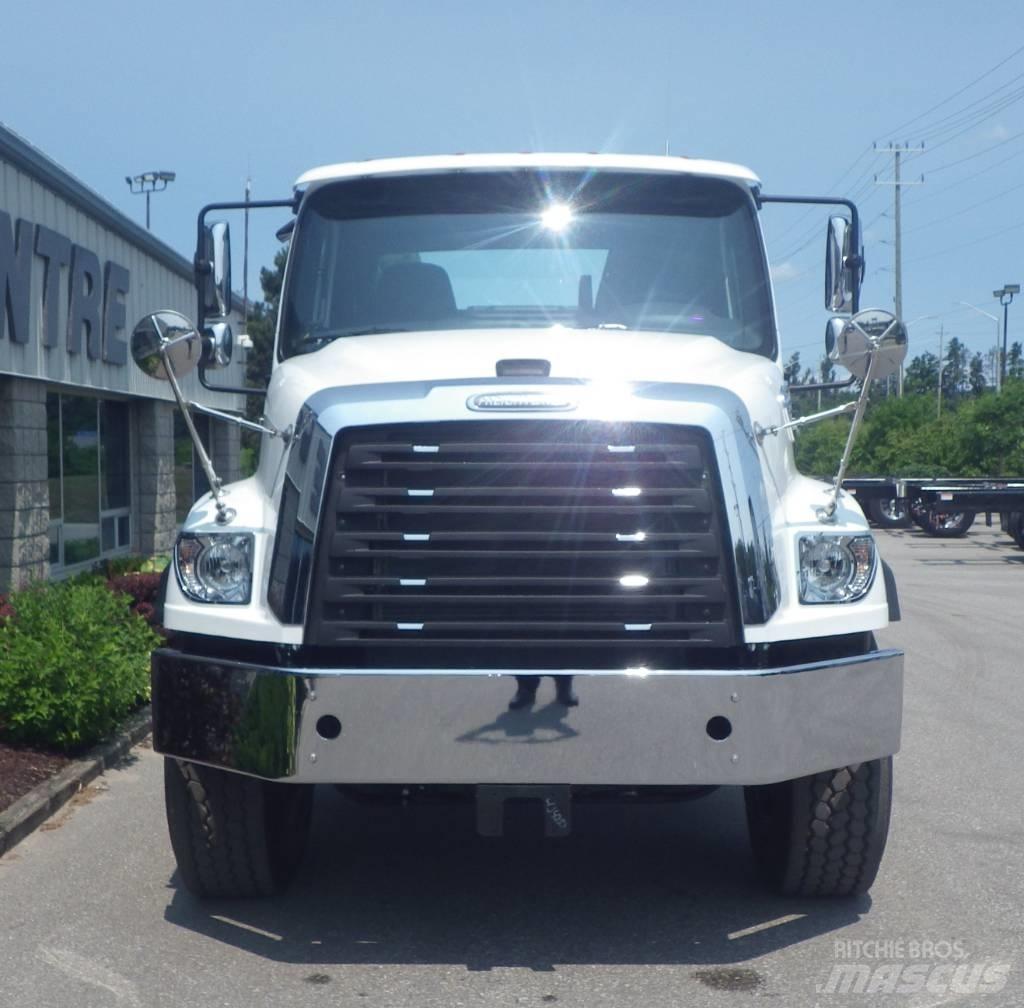 Freightliner 114 SD Šasija ar kabīni