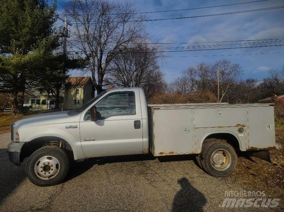 Ford F 350 XLT Vieglais kravas automobilis/izkraušana no sāniem