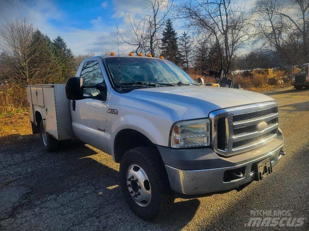 Ford F 350 XLT Vieglais kravas automobilis/izkraušana no sāniem