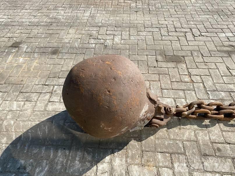  Sloop Bal Citas sastāvdaļas