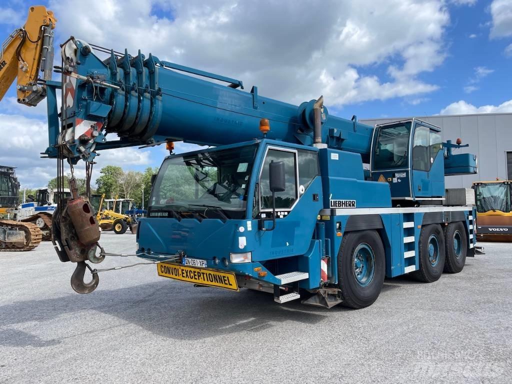 Liebherr LTM 1055-1 Visurgājēji celtņi
