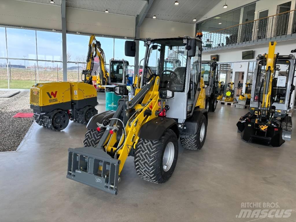 Wacker Neuson WL 28 Iekrāvēji uz riteņiem
