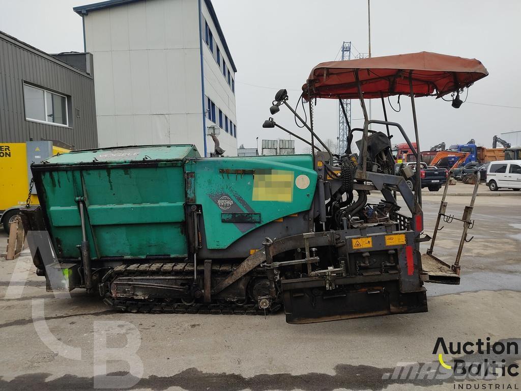 Vögele Super 800 Asfalta klājēji