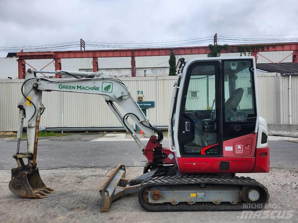 Takeuchi TB 240 Mini ekskavatori < 7 t
