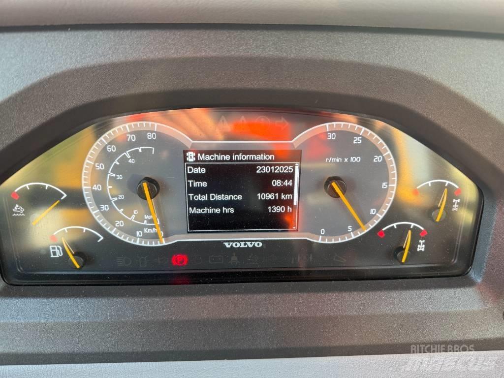 Volvo A 30 G Artikulētie pašizgāzēji