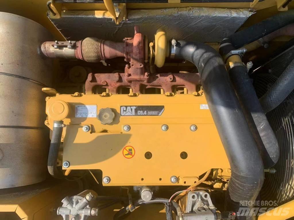 CAT 320 D Kāpurķēžu ekskavatori