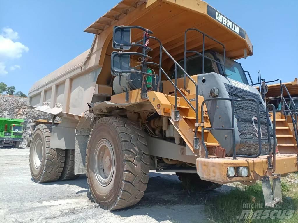 CAT 773 F Artikulētie pašizgāzēji