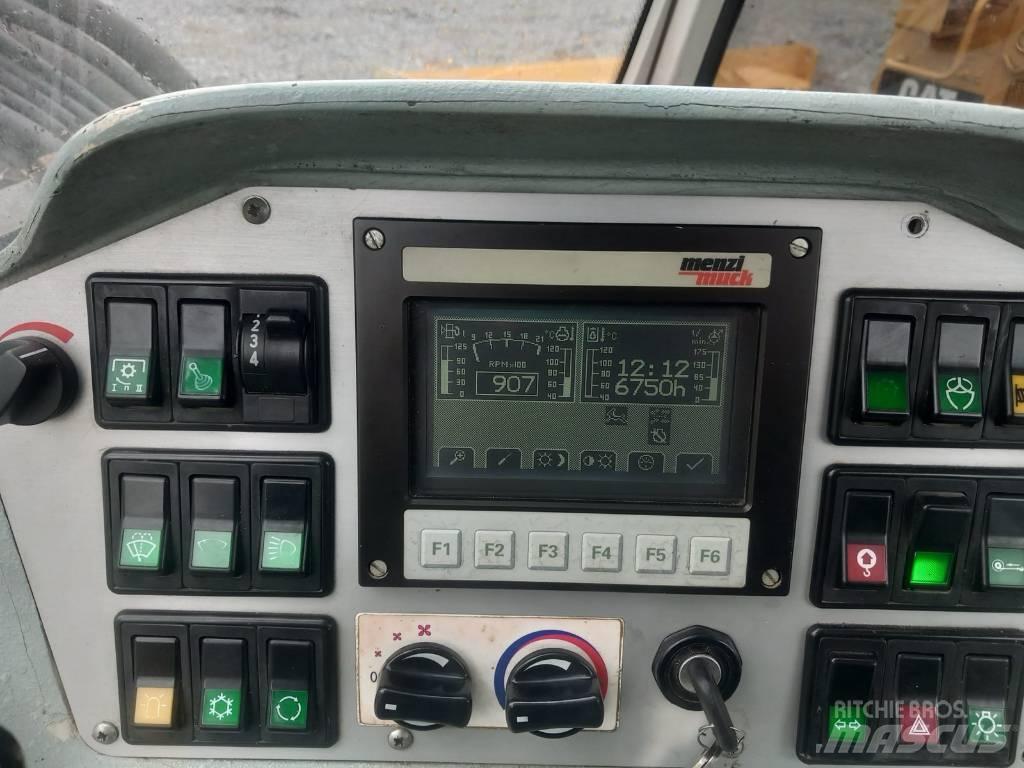 Menzi Muck M450 Ekskavatori