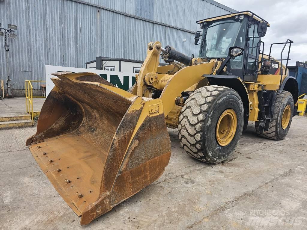 CAT 966 M Iekrāvēji uz riteņiem