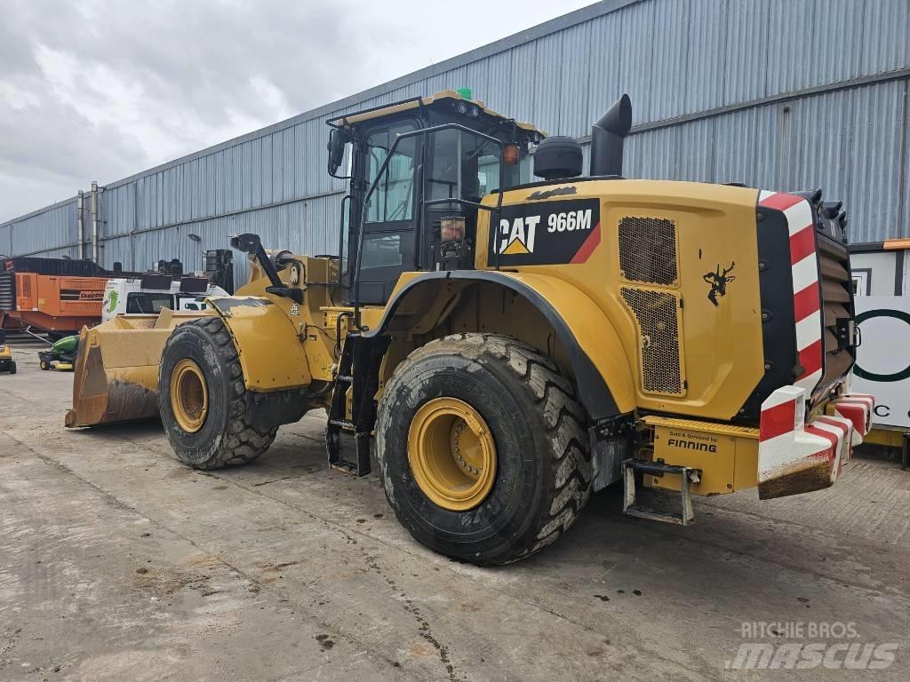 CAT 966 M Iekrāvēji uz riteņiem