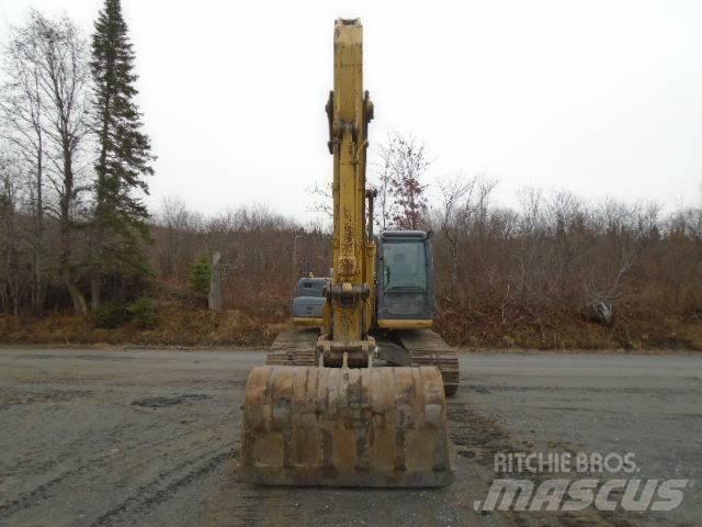 New Holland E 215 Kāpurķēžu ekskavatori