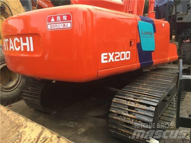 Hitachi EX 200 Kāpurķēžu ekskavatori