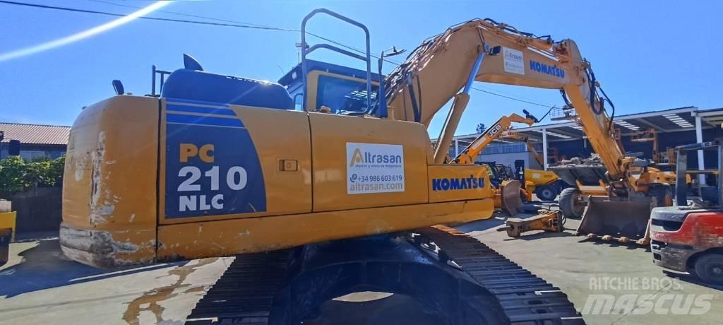 Komatsu PC 210 NLC-8 Kāpurķēžu ekskavatori