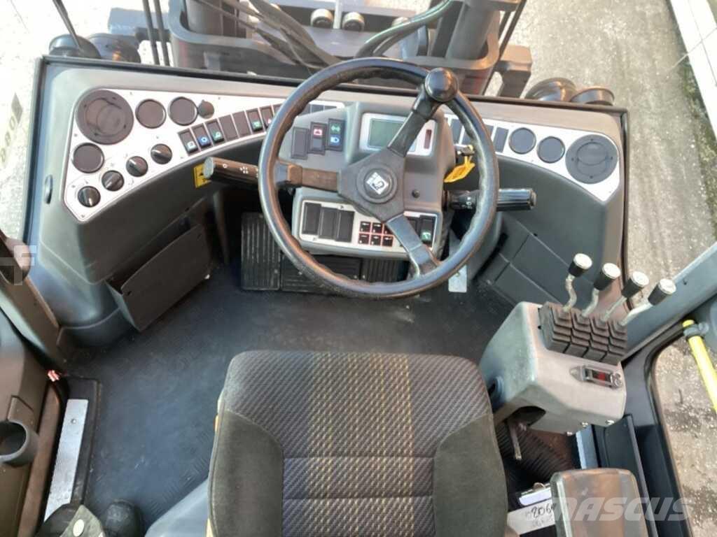 Kalmar DCF55-6H Tehnika ar dīzeļa dzinēju