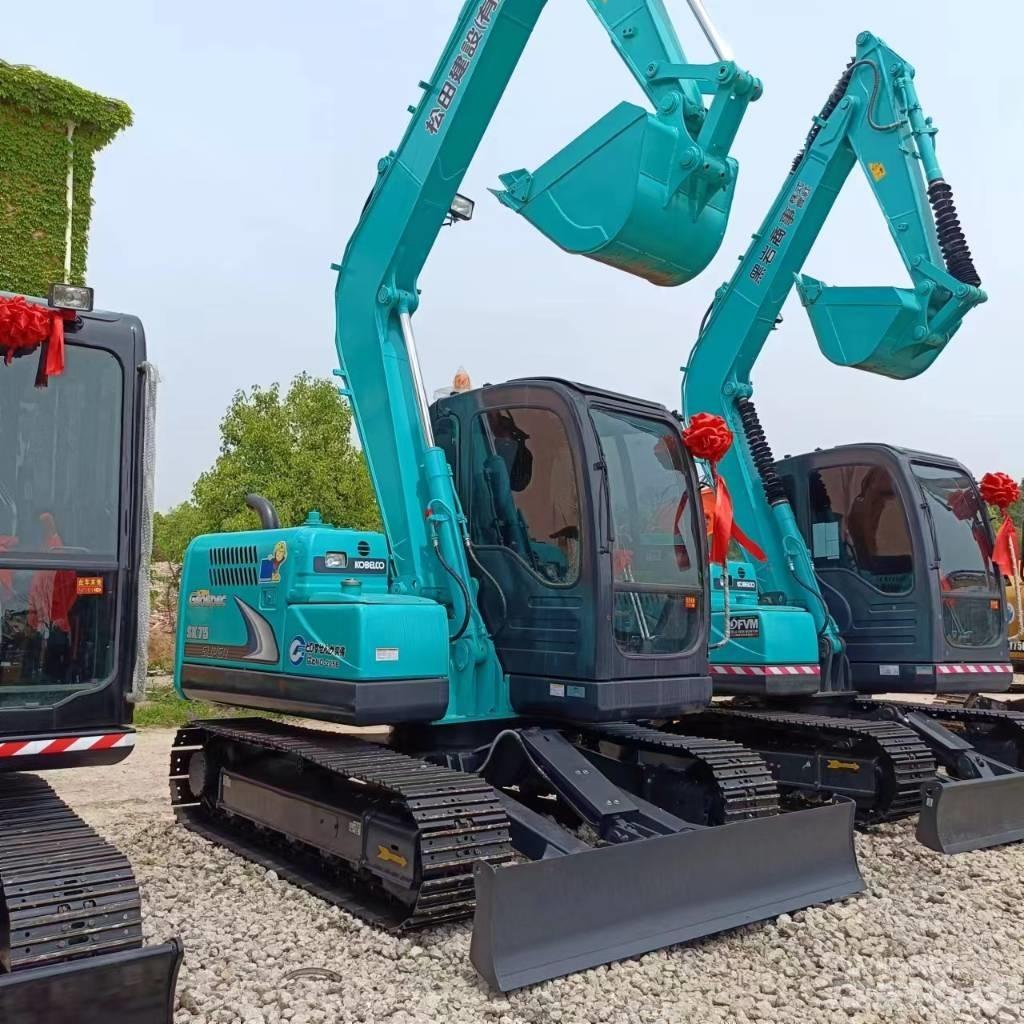 Kobelco SK 75 Kāpurķēžu ekskavatori