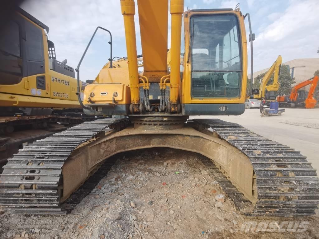 Hyundai R 275LC-9T Kāpurķēžu ekskavatori